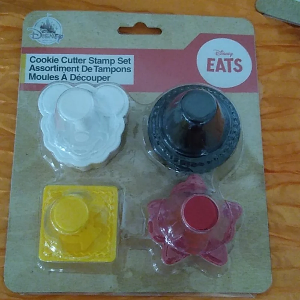 Disney EATS Food Mold & Cookie Cutter Stamp Sets